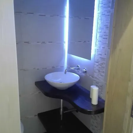 Grotte Luna Dom wakacyjny *